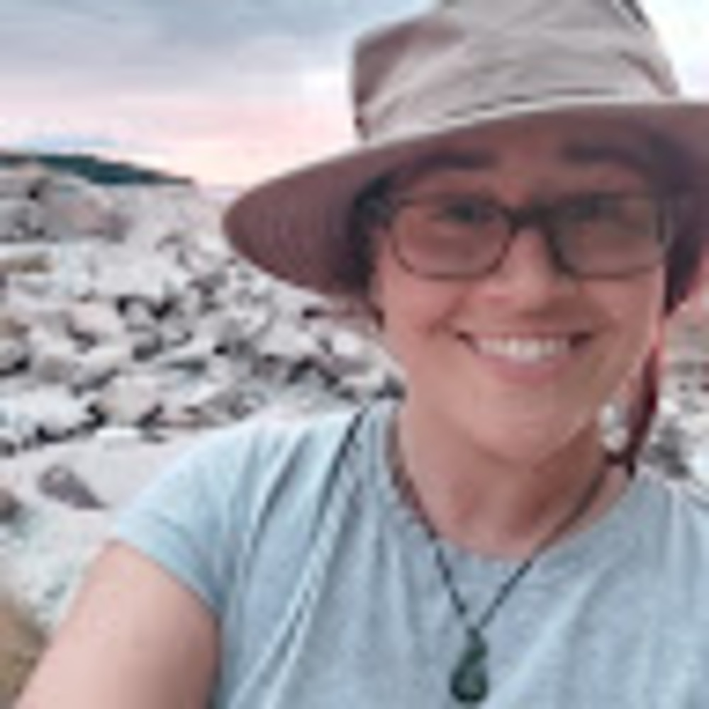Meet your Posher, Kelly